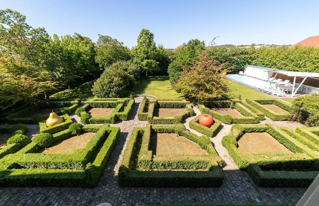 Chateau De Berg-1
